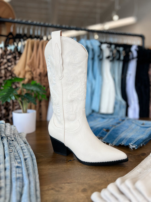 The Amaya Off White Classic Western Cowboy Boot