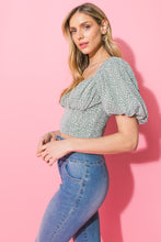 Load image into Gallery viewer, Caught My Eye Floral Crop Top
