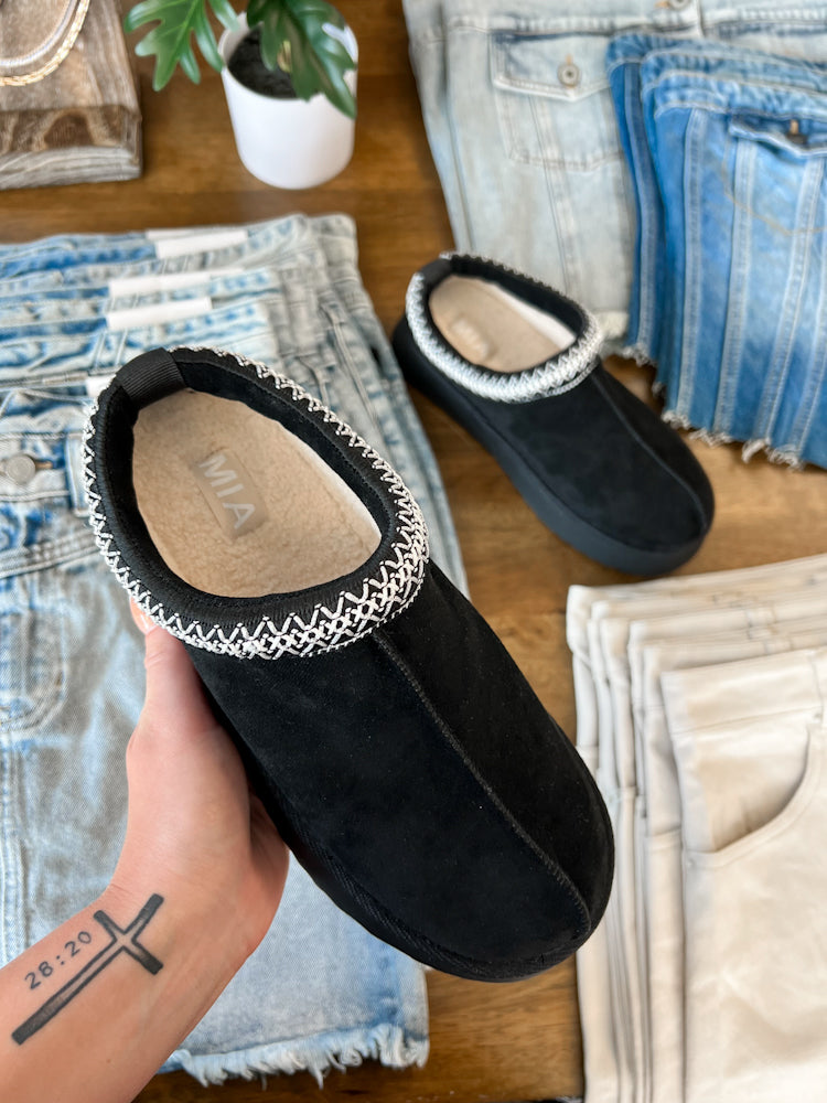 On Trend Platform Shoe