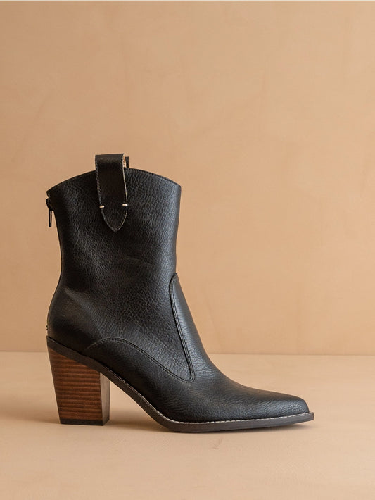 The Tara Black Two Paneled Western Cowboy Boot