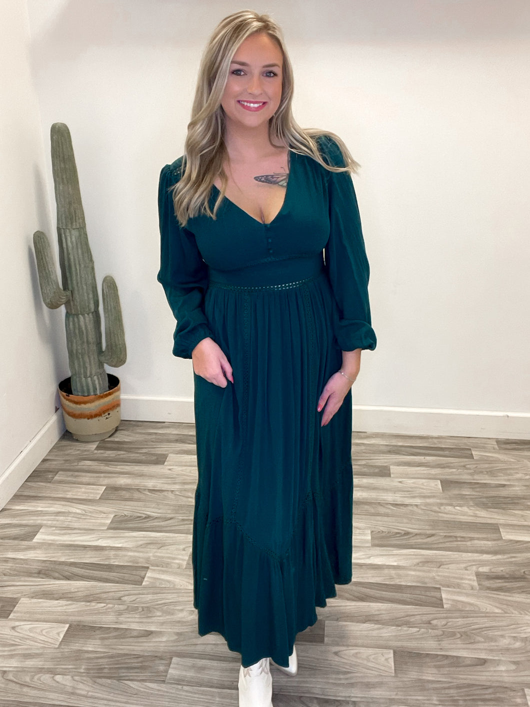 Layla Lace Maxi Dress