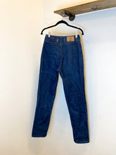 Load image into Gallery viewer, Panhandle Slim Vintage Denim 11/12
