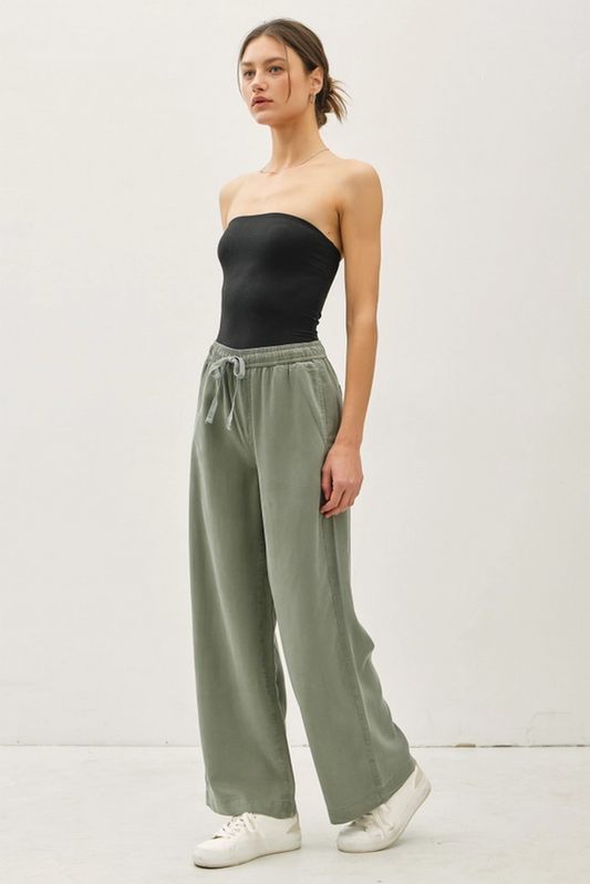 Whispering Fern Crop Pant