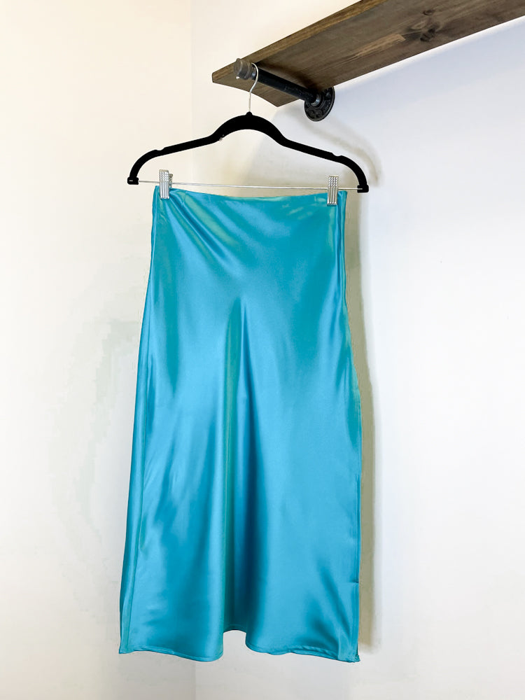 Time Slipped Away Satin Midi Skirt in Turquoise