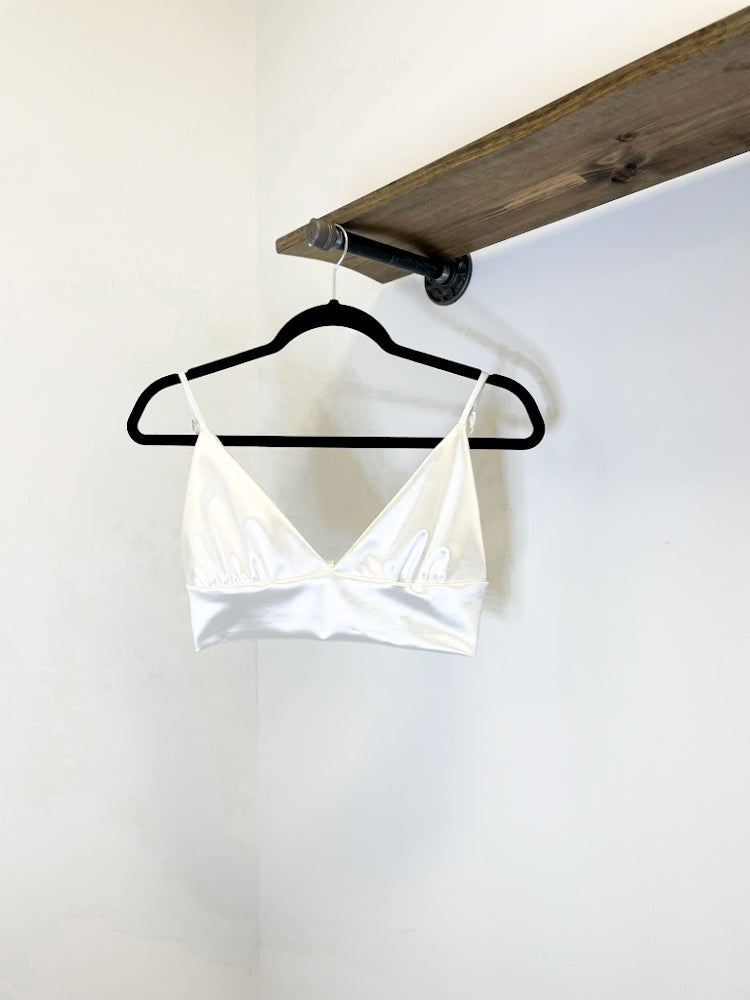 Never Miss A Beat Top in White