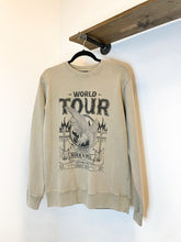 Load image into Gallery viewer, World Tour Crew Neck
