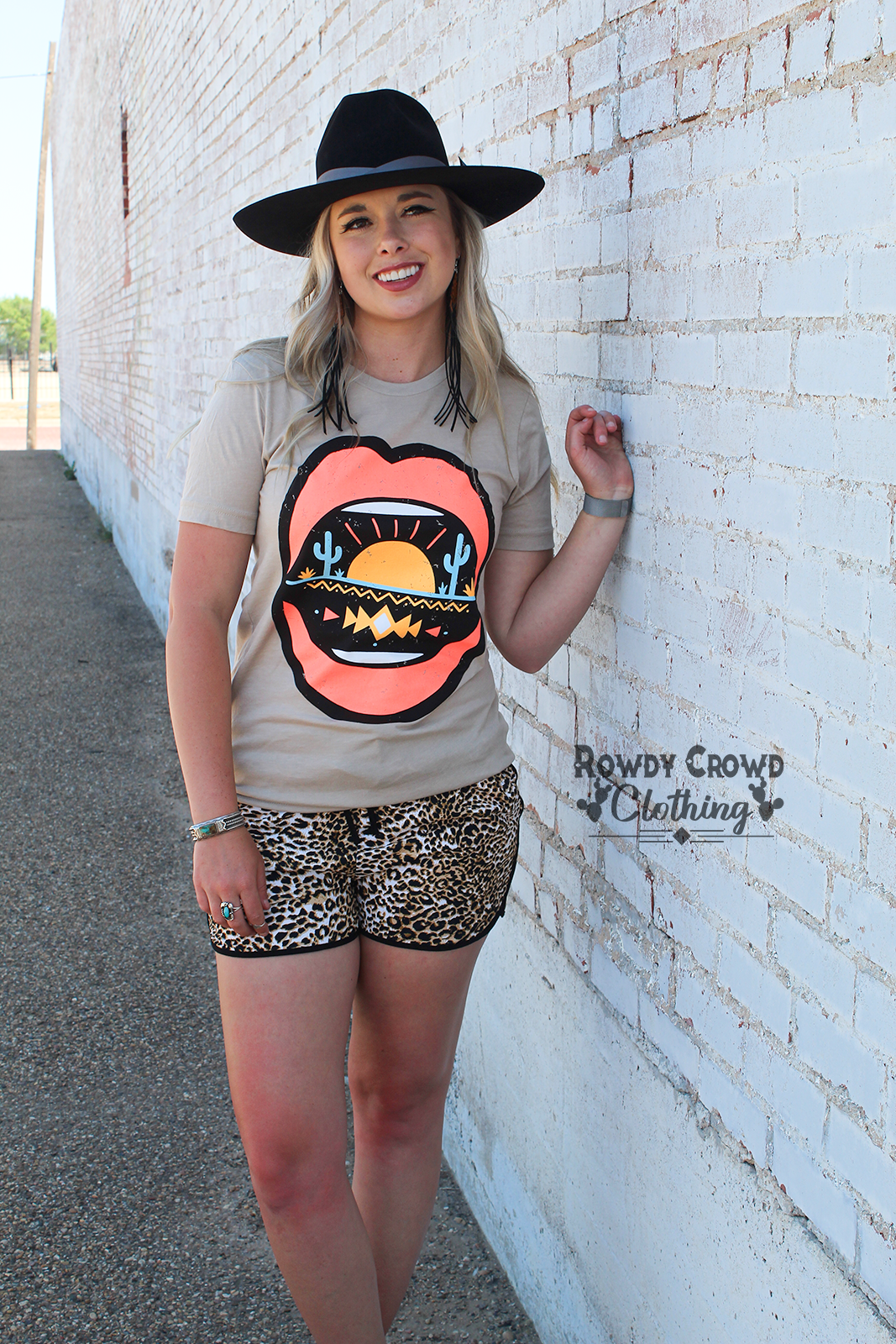 Desert Lips Tee