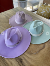 Load image into Gallery viewer, Spring Fling Fedora Hat

