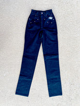 Load image into Gallery viewer, NWT Roughrider Vintage Denim 0
