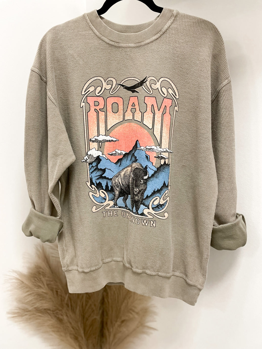 Roam The Unknown Graphic Crew